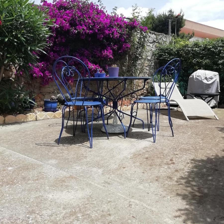 شقة Studio En Rez De Jardin ناربون المظهر الخارجي الصورة